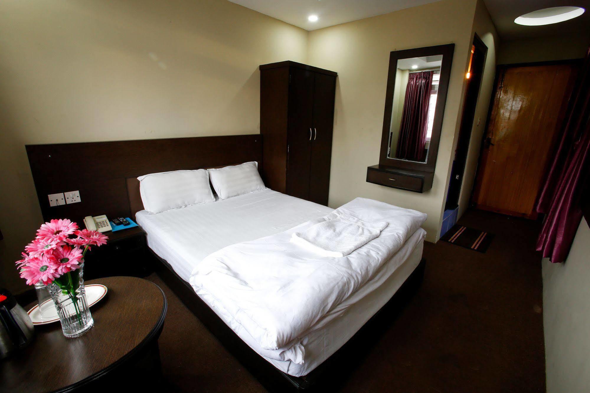 Hotel Nandini Katmandu Zewnętrze zdjęcie