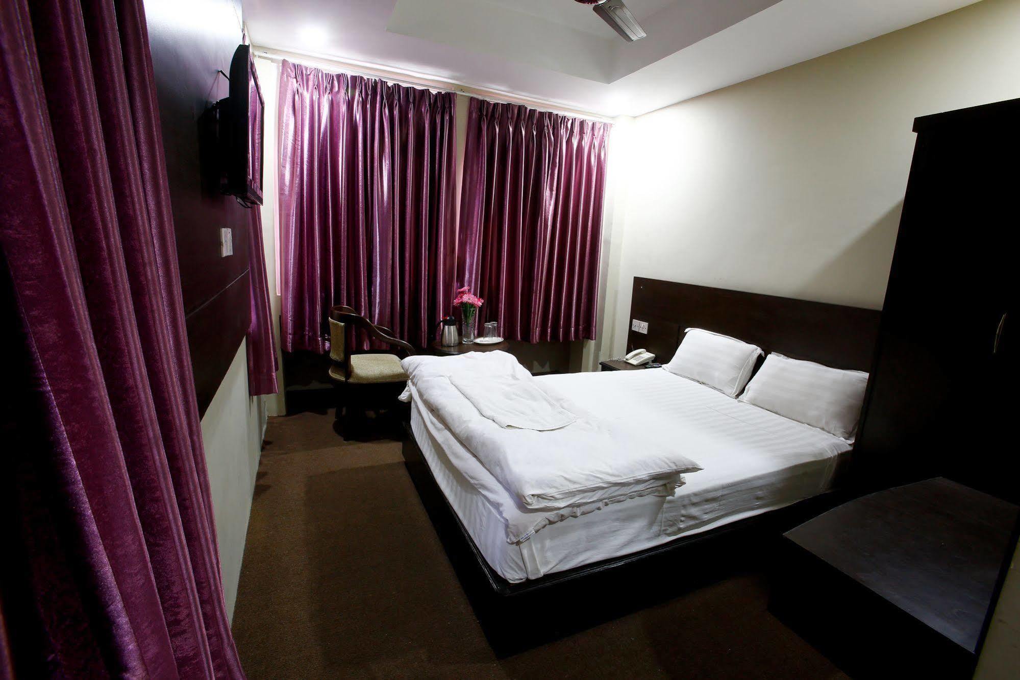 Hotel Nandini Katmandu Zewnętrze zdjęcie